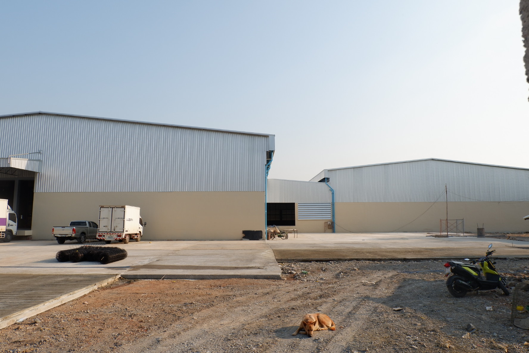 โกดังเก็บสุขภัณฑ์ LUZERN