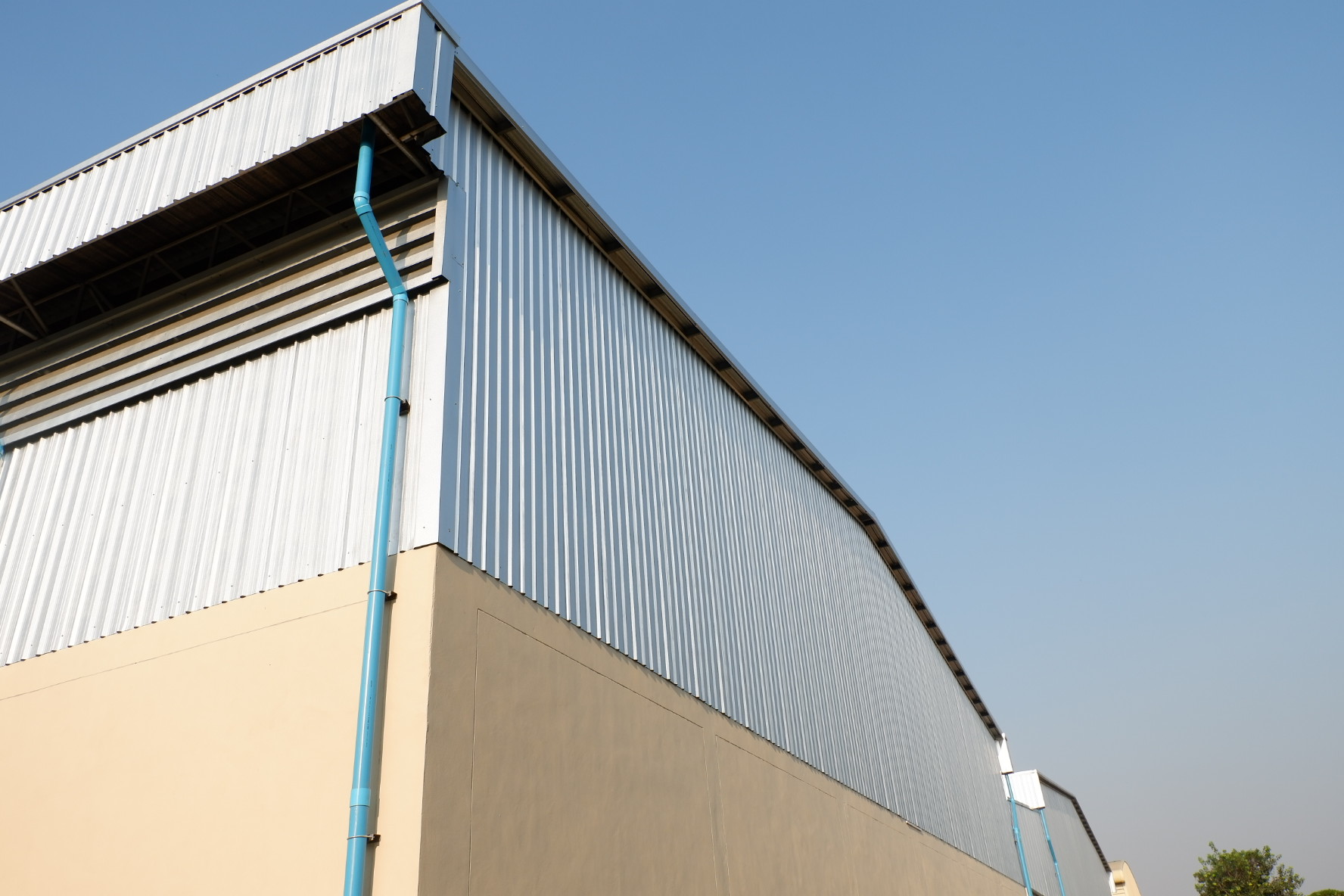 โกดังเก็บสุขภัณฑ์ LUZERN