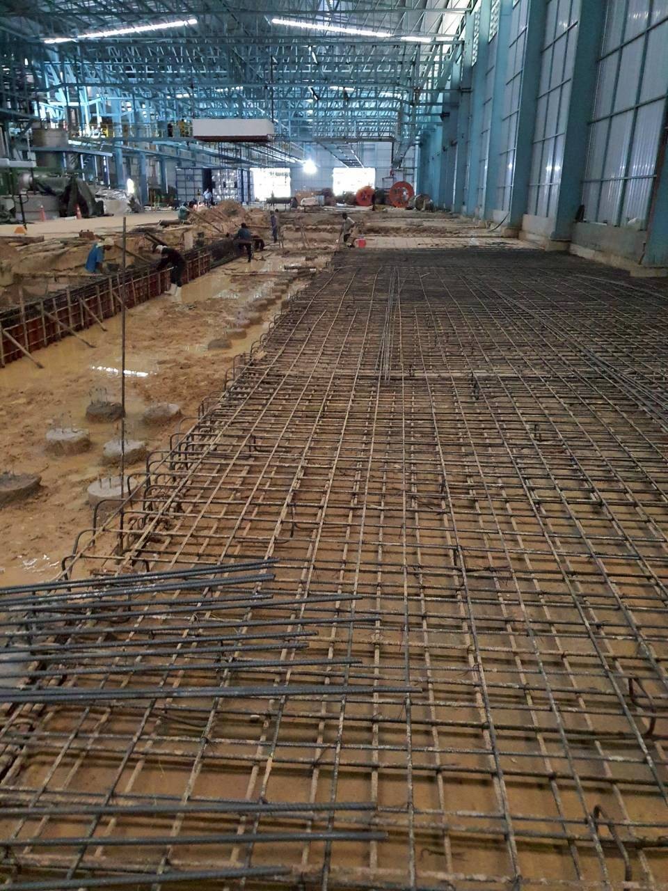 โครงสร้างแท่นiรับเครื่องจักร ภายในโรงงาน คอนกรีเสริมเหล็ก เสาเข็มเจาะ จังหวัดชลบุรี